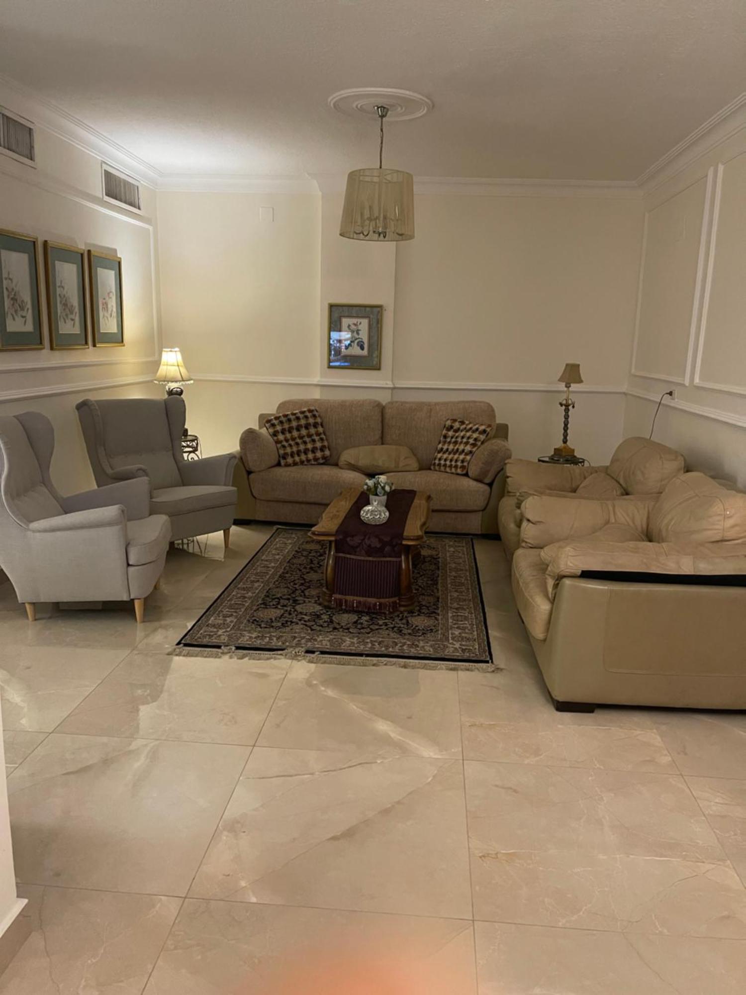 A Luxury 2 Bedroom With A Perfect Location In Sweifiyeh Amman Buitenkant foto